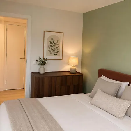 Appartement Stijlvol Duplex Met 3 Slaapkamers 6 Personen