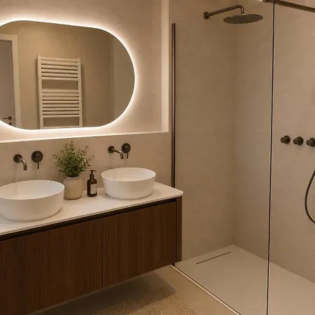 Stijlvol Duplex Met 3 Slaapkamers 6 Personen Apartament De Haan